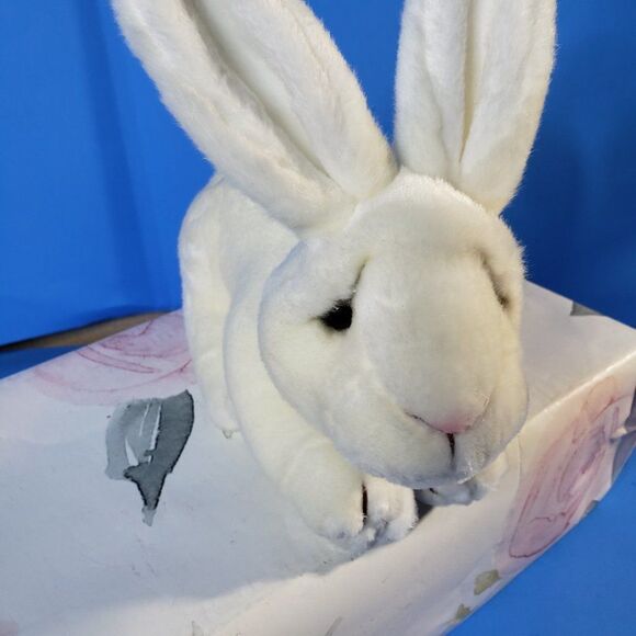 Adorable Vintage Russ Berrie White Rabbit 8" Plush Stuffed Animal Pink Tag - Picture 10 of 11